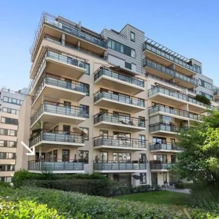 Apartment Wow, With Great Location *