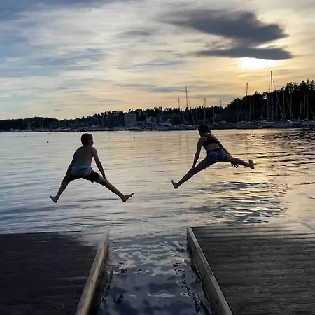 Wow, With Great Location アパート