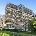 Apartment Wow, With Great Location *