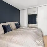 Wow, With Great Location *